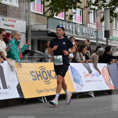 20.09.2026 - PSD Bank Halbmarathon J. Mangold http://msf.ph/oto/10509813 20.09.2026 11:33:49 Ziel 2201, 2265 meine-sportfotos.de