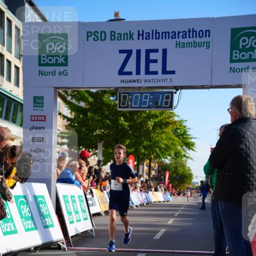 20.09.2026 - PSD Bank Halbmarathon LAZAROV Photography http://msf.ph/oto/10509819 20.09.2026 10:28:42 Laufen 5, 0, 09, 18, 34 meine-sportfotos.de