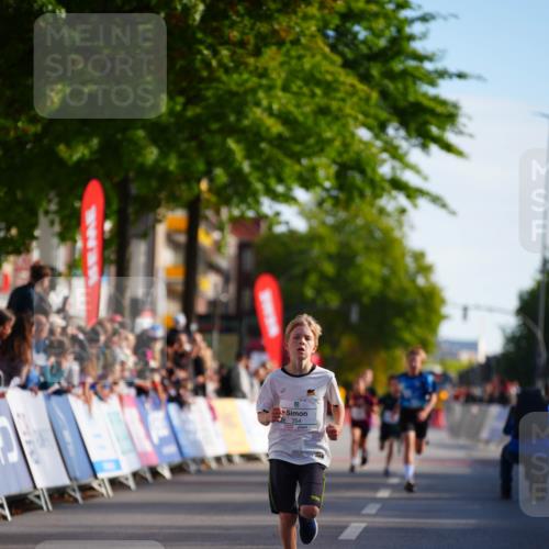 20.09.2026 - PSD Bank Halbmarathon LAZAROV Photography http://msf.ph/oto/10509850 20.09.2026 10:28:53 Laufen 354 meine-sportfotos.de