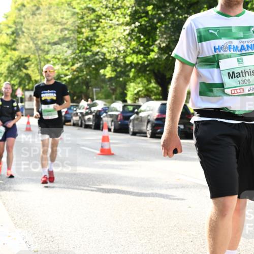 20.09.2026 - PSD Bank Halbmarathon Dr. Thomas Lammeyer http://msf.ph/oto/10509853 20.09.2026 11:05:59 Laufen 1306 meine-sportfotos.de