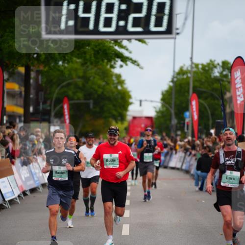20.09.2026 - PSD Bank Halbmarathon LAZAROV Photography http://msf.ph/oto/10509911 20.09.2026 11:48:19 Ziel 3005, 3089, 4311, 4526, 4739 meine-sportfotos.de