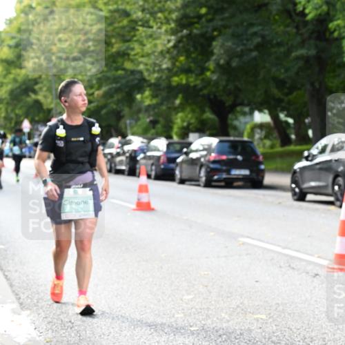 20.09.2026 - PSD Bank Halbmarathon Dr. Thomas Lammeyer http://msf.ph/oto/10509951 20.09.2026 11:06:03 Laufen  meine-sportfotos.de