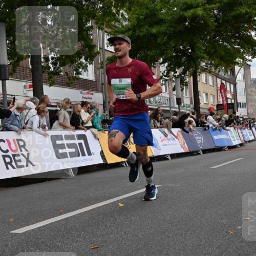 20.09.2026 - PSD Bank Halbmarathon J. Mangold http://msf.ph/oto/10510014 20.09.2026 11:34:37 Ziel 2308, 4345, 4702 meine-sportfotos.de