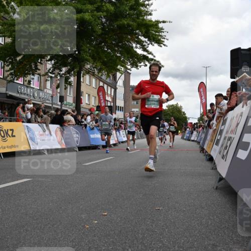 20.09.2026 - PSD Bank Halbmarathon J. Mangold http://msf.ph/oto/10510021 20.09.2026 11:34:44 Ziel 1535, 1632, 1930, 2159, 2308, 2910, 3267, 4297 meine-sportfotos.de