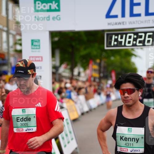 20.09.2026 - PSD Bank Halbmarathon LAZAROV Photography http://msf.ph/oto/10510045 20.09.2026 11:48:26 Ziel 1123, 2204, 3005, 4253, 4311, 4526 meine-sportfotos.de