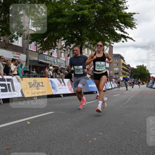 20.09.2026 - PSD Bank Halbmarathon J. Mangold http://msf.ph/oto/10510063 20.09.2026 11:34:47 Ziel 1535, 1632, 1930, 2159, 2308, 2352, 2910, 3267, 4297 meine-sportfotos.de