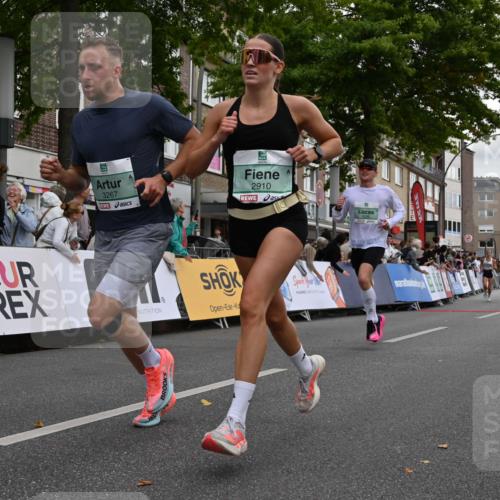 20.09.2026 - PSD Bank Halbmarathon J. Mangold http://msf.ph/oto/10510078 20.09.2026 11:34:48 Ziel 1327, 1535, 1632, 1930, 2159, 2308, 2352, 2910, 3267, 4297 meine-sportfotos.de