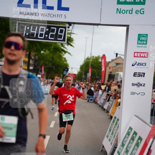 20.09.2026 - PSD Bank Halbmarathon LAZAROV Photography http://msf.ph/oto/10510080 20.09.2026 11:48:29 Ziel 1123, 2204, 3005, 3920, 4144, 4253, 4311, 4526 meine-sportfotos.de