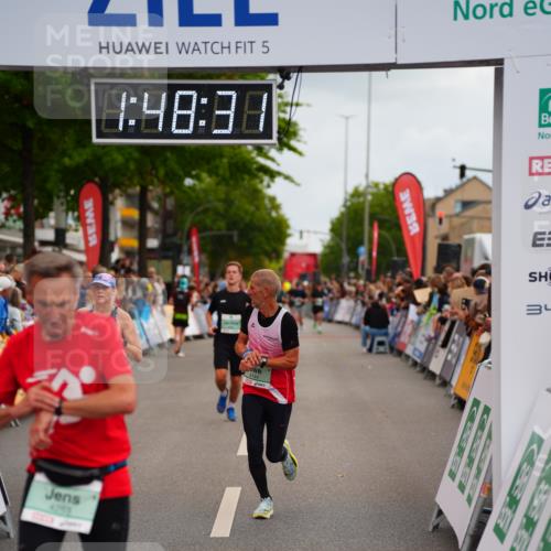 20.09.2026 - PSD Bank Halbmarathon LAZAROV Photography http://msf.ph/oto/10510099 20.09.2026 11:48:31 Ziel 1123, 2204, 3005, 3920, 4144, 4253, 4311, 4585 meine-sportfotos.de