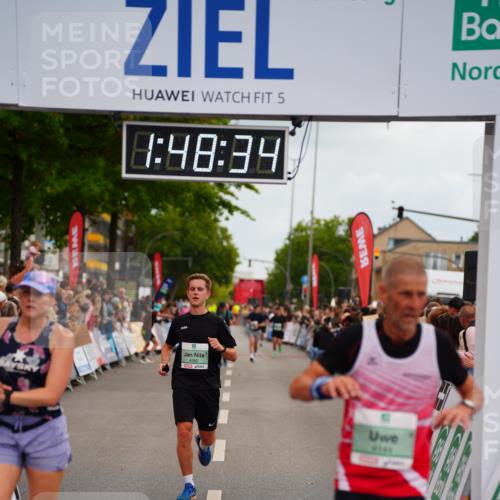 20.09.2026 - PSD Bank Halbmarathon LAZAROV Photography http://msf.ph/oto/10510161 20.09.2026 11:48:33 Ziel 1123, 2204, 3920, 4144, 4253, 4585 meine-sportfotos.de