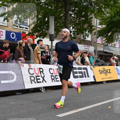 20.09.2026 - PSD Bank Halbmarathon J. Mangold http://msf.ph/oto/10510198 20.09.2026 11:35:01 Ziel 1050, 1195, 1327, 1377, 1673, 1708, 3001, 3067 meine-sportfotos.de