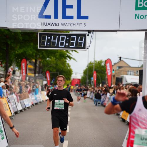 20.09.2026 - PSD Bank Halbmarathon LAZAROV Photography http://msf.ph/oto/10510201 20.09.2026 11:48:34 Ziel 2204, 3920, 4144, 4253, 4585 meine-sportfotos.de