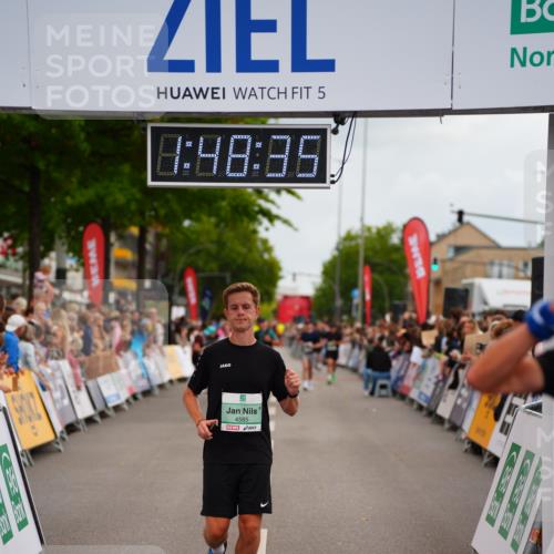 20.09.2026 - PSD Bank Halbmarathon LAZAROV Photography http://msf.ph/oto/10510211 20.09.2026 11:48:34 Ziel 2204, 3920, 4144, 4253, 4585 meine-sportfotos.de