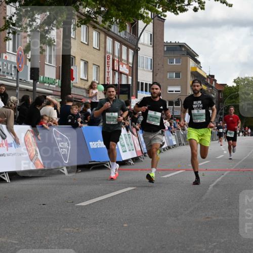 20.09.2026 - PSD Bank Halbmarathon J. Mangold http://msf.ph/oto/10510213 20.09.2026 11:35:03 Ziel 1050, 1195, 1377, 1673, 1708, 3001, 3067 meine-sportfotos.de