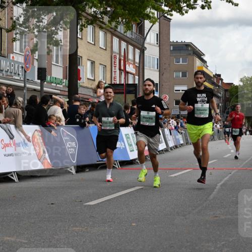 20.09.2026 - PSD Bank Halbmarathon J. Mangold http://msf.ph/oto/10510218 20.09.2026 11:35:03 Ziel 1050, 1195, 1377, 1673, 1708, 3001, 3067 meine-sportfotos.de
