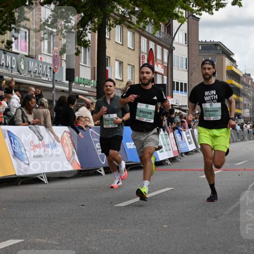 20.09.2026 - PSD Bank Halbmarathon J. Mangold http://msf.ph/oto/10510227 20.09.2026 11:35:04 Ziel 1050, 1377, 1673, 1708, 3001, 3067 meine-sportfotos.de