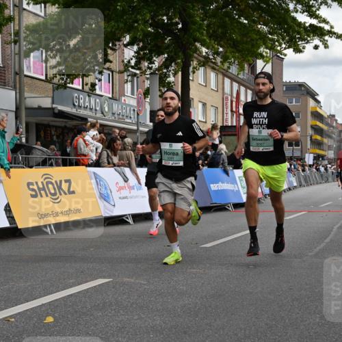 20.09.2026 - PSD Bank Halbmarathon J. Mangold http://msf.ph/oto/10510235 20.09.2026 11:35:04 Ziel 1050, 1377, 1673, 1708, 3001, 3067 meine-sportfotos.de