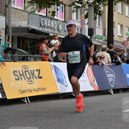20.09.2026 - PSD Bank Halbmarathon J. Mangold http://msf.ph/oto/10510288 20.09.2026 11:35:14 Ziel 1355, 2525, 3878, 4131 meine-sportfotos.de
