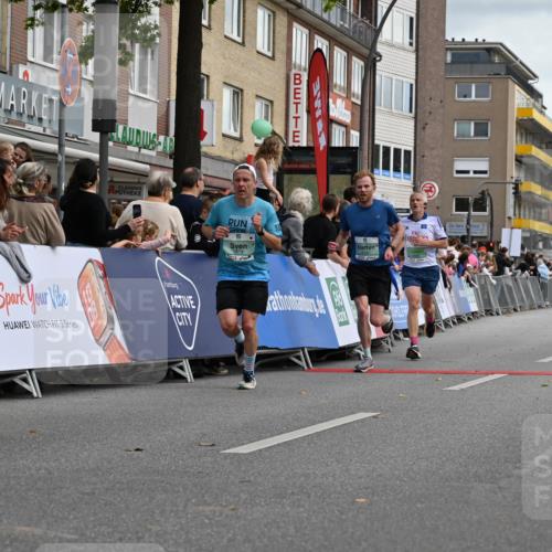 20.09.2026 - PSD Bank Halbmarathon J. Mangold http://msf.ph/oto/10510299 20.09.2026 11:35:17 Ziel 1355, 2525, 3878, 4131 meine-sportfotos.de