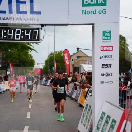 20.09.2026 - PSD Bank Halbmarathon LAZAROV Photography http://msf.ph/oto/10510368 20.09.2026 11:48:47 Ziel 1464, 2311, 2552, 2571, 3298, 3635, 3761 meine-sportfotos.de
