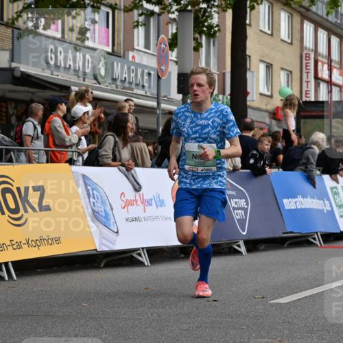 20.09.2026 - PSD Bank Halbmarathon J. Mangold http://msf.ph/oto/10510381 20.09.2026 11:35:28 Ziel 1520, 4075, 4076, 4649 meine-sportfotos.de
