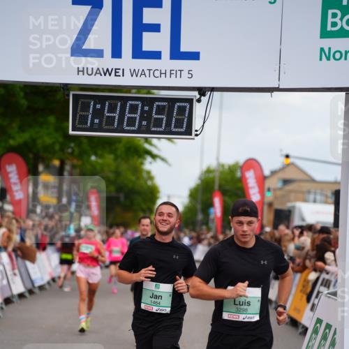 20.09.2026 - PSD Bank Halbmarathon LAZAROV Photography http://msf.ph/oto/10510416 20.09.2026 11:48:50 Ziel 1464, 2311, 2552, 2571, 3298, 3635, 3761, 4627 meine-sportfotos.de