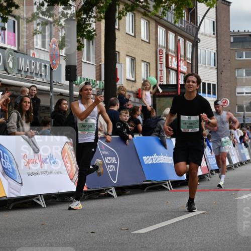 20.09.2026 - PSD Bank Halbmarathon J. Mangold http://msf.ph/oto/10510447 20.09.2026 11:35:35 Ziel 1429, 1614, 2379, 3518, 4075, 4076, 4649, 4705 meine-sportfotos.de