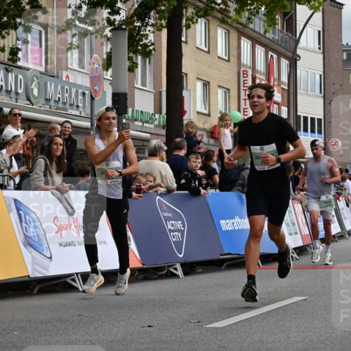20.09.2026 - PSD Bank Halbmarathon J. Mangold http://msf.ph/oto/10510451 20.09.2026 11:35:35 Ziel 1429, 1614, 2379, 3518, 4075, 4076, 4649, 4705 meine-sportfotos.de