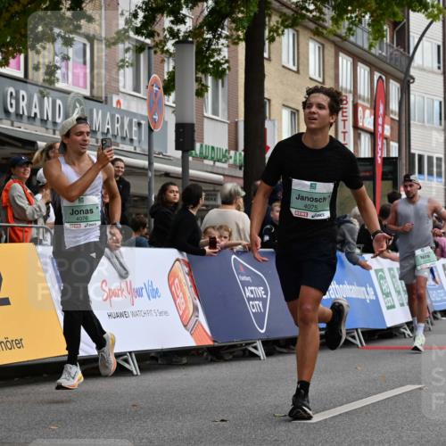 20.09.2026 - PSD Bank Halbmarathon J. Mangold http://msf.ph/oto/10510460 20.09.2026 11:35:36 Ziel 1429, 1614, 1693, 2379, 3518, 4075, 4076, 4649, 4705 meine-sportfotos.de