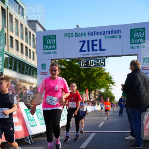 20.09.2026 - PSD Bank Halbmarathon LAZAROV Photography http://msf.ph/oto/10510481 20.09.2026 10:30:10 Laufen 5, 0, 10, 46, 36, 182, 183, 6 meine-sportfotos.de