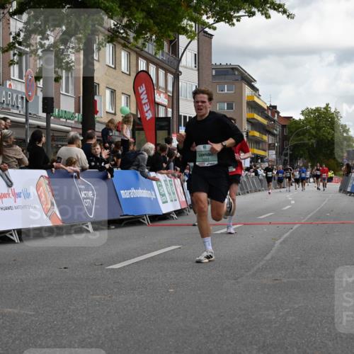 20.09.2026 - PSD Bank Halbmarathon J. Mangold http://msf.ph/oto/10510524 20.09.2026 11:35:43 Ziel 1429, 1614, 1693, 1838, 2244, 2379, 3518, 4705 meine-sportfotos.de