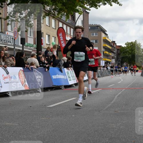 20.09.2026 - PSD Bank Halbmarathon J. Mangold http://msf.ph/oto/10510528 20.09.2026 11:35:43 Ziel 1429, 1614, 1693, 1838, 2244, 2379, 3518, 4705 meine-sportfotos.de
