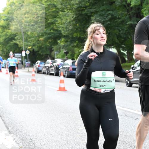 20.09.2026 - PSD Bank Halbmarathon Dr. Thomas Lammeyer http://msf.ph/oto/10510555 20.09.2026 11:06:32 Laufen 3021, 3196 meine-sportfotos.de