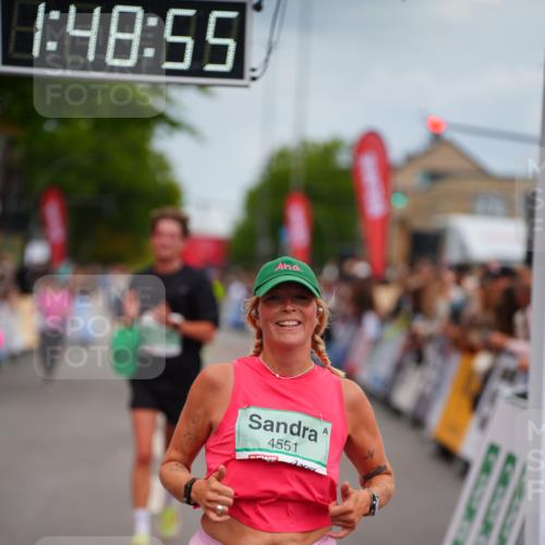 20.09.2026 - PSD Bank Halbmarathon LAZAROV Photography http://msf.ph/oto/10510557 20.09.2026 11:48:55 Ziel 1464, 1559, 3298, 3797, 4627 meine-sportfotos.de