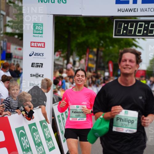 20.09.2026 - PSD Bank Halbmarathon LAZAROV Photography http://msf.ph/oto/10510600 20.09.2026 11:48:57 Ziel 1464, 1559, 3298, 3797, 4627 meine-sportfotos.de