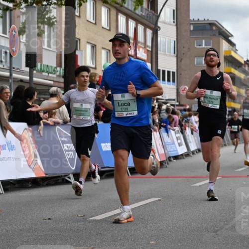 20.09.2026 - PSD Bank Halbmarathon J. Mangold http://msf.ph/oto/10510642 20.09.2026 11:35:56 Ziel 1105, 1739, 1781, 2056, 2109, 2349, 2848, 3176, 4500 meine-sportfotos.de