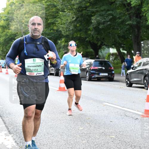 20.09.2026 - PSD Bank Halbmarathon Dr. Thomas Lammeyer http://msf.ph/oto/10510674 20.09.2026 11:06:38 Laufen 2454, 1815 meine-sportfotos.de