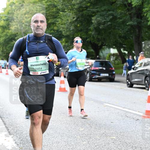 20.09.2026 - PSD Bank Halbmarathon Dr. Thomas Lammeyer http://msf.ph/oto/10510680 20.09.2026 11:06:38 Laufen 2454, 1815 meine-sportfotos.de