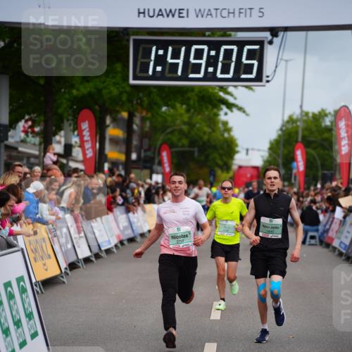 20.09.2026 - PSD Bank Halbmarathon LAZAROV Photography http://msf.ph/oto/10510692 20.09.2026 11:49:05 Ziel 1559, 1845, 2799, 4756 meine-sportfotos.de