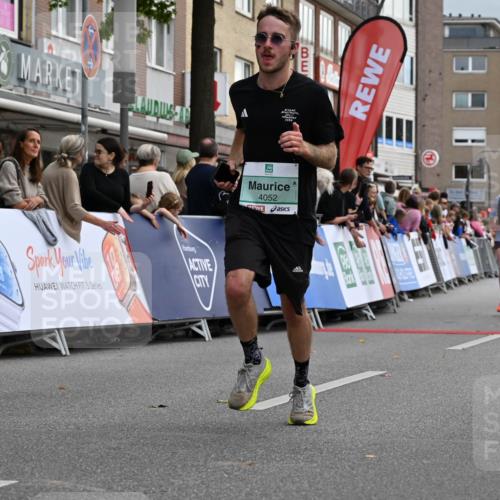 20.09.2026 - PSD Bank Halbmarathon J. Mangold http://msf.ph/oto/10510762 20.09.2026 11:36:21 Ziel 2165, 3999, 4052 meine-sportfotos.de
