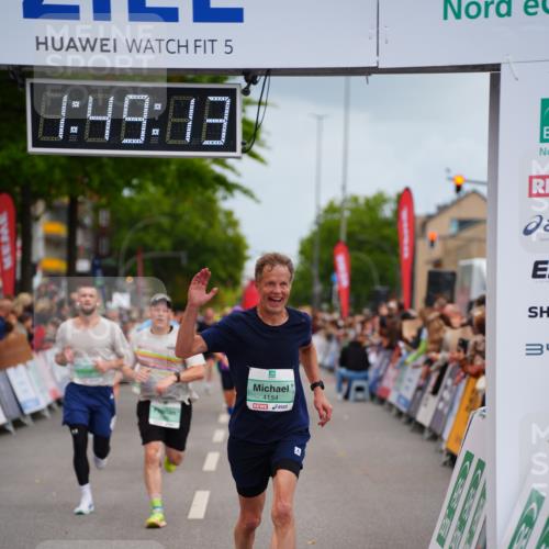 20.09.2026 - PSD Bank Halbmarathon LAZAROV Photography http://msf.ph/oto/10510779 20.09.2026 11:49:13 Ziel 1845, 2420, 2799, 4150, 4154, 4208, 4686, 4756 meine-sportfotos.de