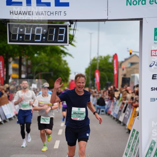 20.09.2026 - PSD Bank Halbmarathon LAZAROV Photography http://msf.ph/oto/10510788 20.09.2026 11:49:13 Ziel 1845, 2420, 2799, 4150, 4154, 4208, 4686, 4756 meine-sportfotos.de