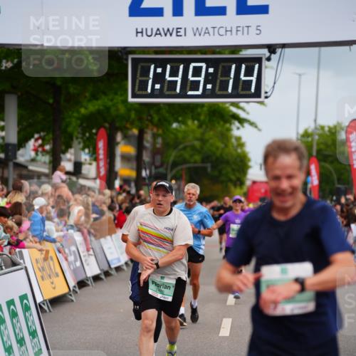 20.09.2026 - PSD Bank Halbmarathon LAZAROV Photography http://msf.ph/oto/10510808 20.09.2026 11:49:14 Ziel 1845, 2420, 2799, 4150, 4154, 4208, 4686, 4756 meine-sportfotos.de
