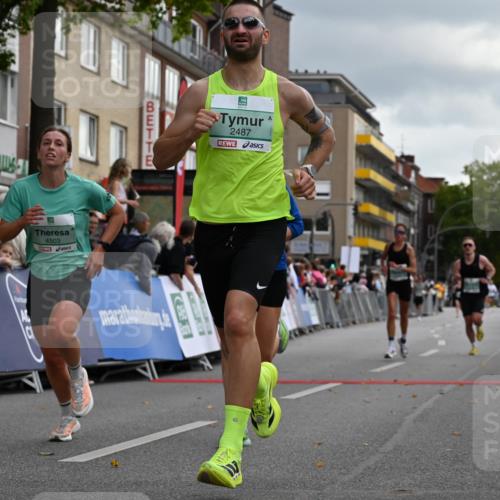 20.09.2026 - PSD Bank Halbmarathon J. Mangold http://msf.ph/oto/10510840 20.09.2026 11:36:40 Ziel 1319, 1670, 2157, 2722, 4142, 4143, 4503 meine-sportfotos.de