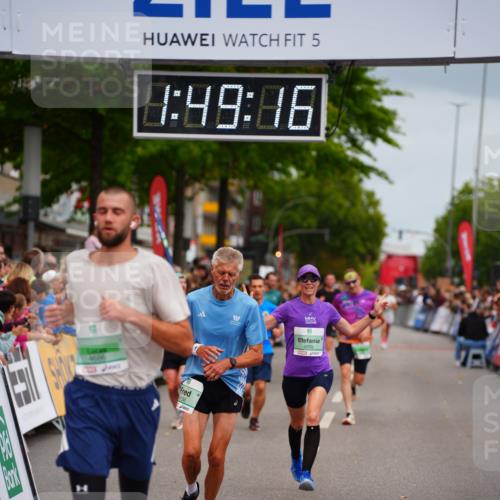 20.09.2026 - PSD Bank Halbmarathon LAZAROV Photography http://msf.ph/oto/10510853 20.09.2026 11:49:16 Ziel 1224, 2420, 4150, 4154, 4208, 4685, 4686, 4756 meine-sportfotos.de