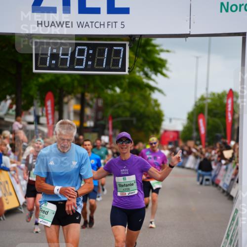 20.09.2026 - PSD Bank Halbmarathon LAZAROV Photography http://msf.ph/oto/10510888 20.09.2026 11:49:17 Ziel 1224, 2420, 4150, 4154, 4208, 4685, 4686 meine-sportfotos.de