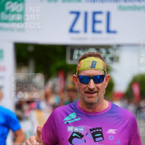 20.09.2026 - PSD Bank Halbmarathon LAZAROV Photography http://msf.ph/oto/10510973 20.09.2026 11:49:21 Ziel 1224, 1577, 2420, 3750, 4150, 4154, 4208, 4685, 4686 meine-sportfotos.de