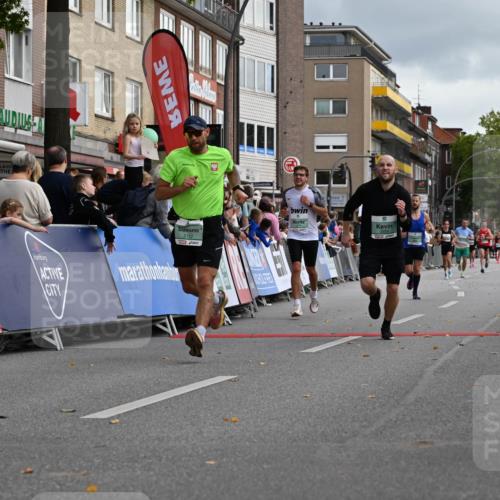20.09.2026 - PSD Bank Halbmarathon J. Mangold http://msf.ph/oto/10511057 20.09.2026 11:37:08 Ziel 2102, 3295, 3359, 4571, 4796 meine-sportfotos.de