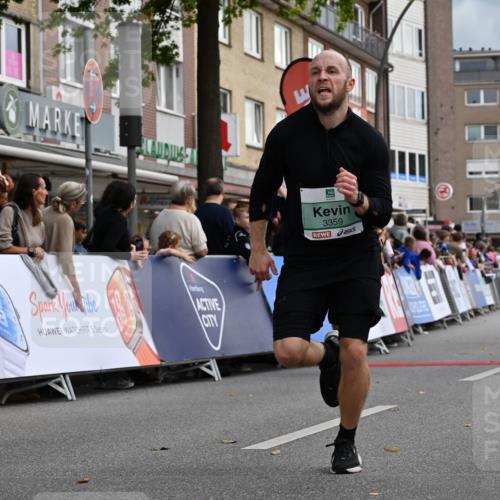 20.09.2026 - PSD Bank Halbmarathon J. Mangold http://msf.ph/oto/10511090 20.09.2026 11:37:10 Ziel 1676, 2102, 3295, 3359, 4571 meine-sportfotos.de