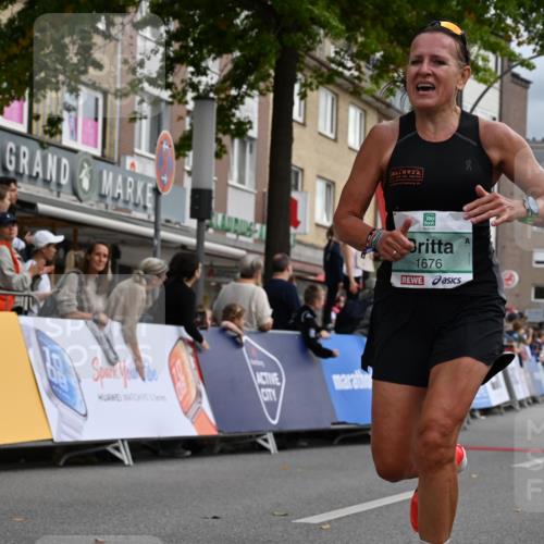 20.09.2026 - PSD Bank Halbmarathon J. Mangold http://msf.ph/oto/10511132 20.09.2026 11:37:17 Ziel 1676, 3295, 3312, 3359, 3629, 4132, 4571 meine-sportfotos.de